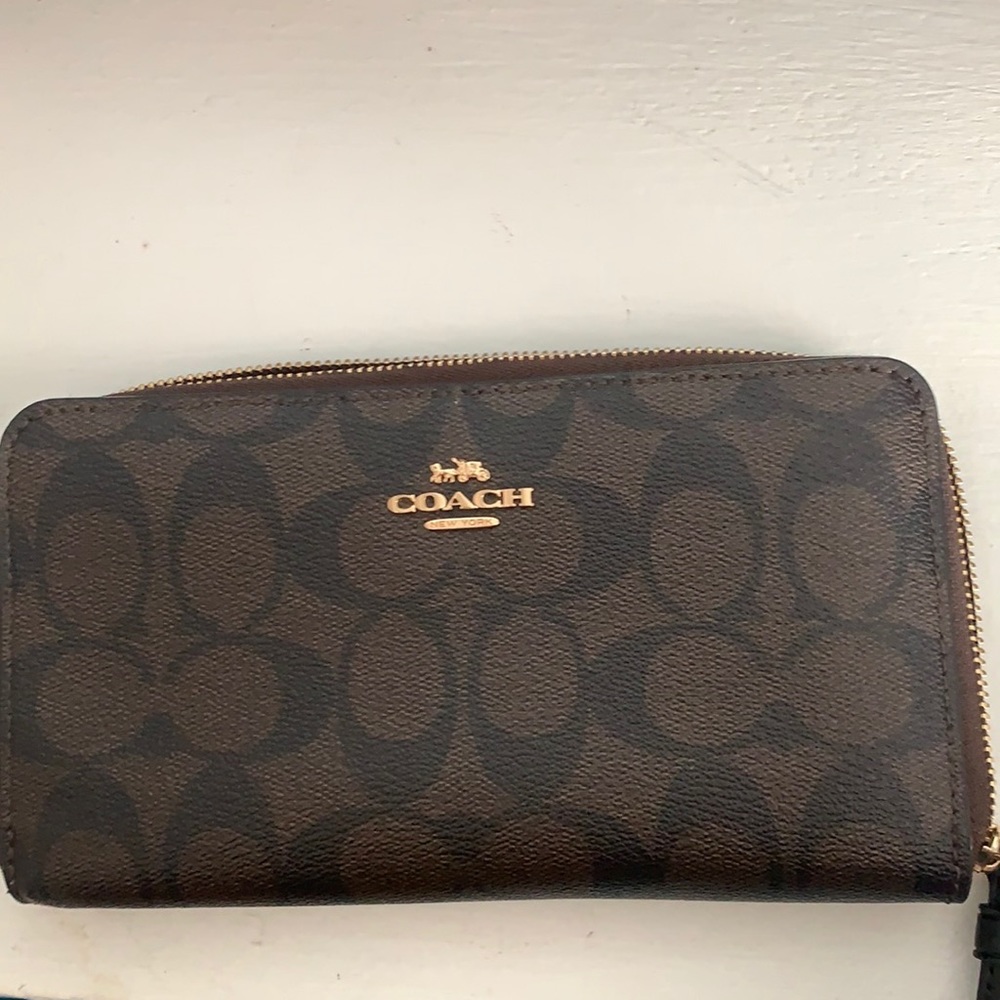 Coach wallet